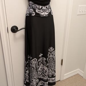 VENUS Black and White A-line Maxi Skirt Resort Wear